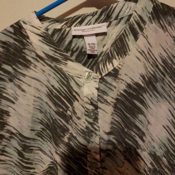 Maternity button up or cover - Picture 2 of 3